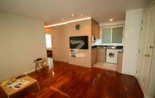ให้เช่าคอนโดติด BTS พร้อมพงษ์ 49 พลัส คอนโดมิเนียม (49 Plus Condominium) : เจ้าของให้เช่าเอง (งดรับนายหน้า)