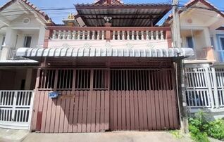 ทรัพย์สถาบันโดย GHB ทาวน์เฮาส์  ธัญบุรี ปทุมธานี