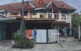 ทรัพย์สถาบันโดย GHB ทาวน์เฮาส์ นฐดา