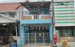 ทรัพย์สถาบันโดย GHB ทาวน์เฮาส์ อยู่เจริญ