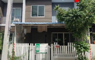 ทรัพย์สถาบันโดย บริษัท บริหารสินทรัพย์สุขุมวิท จำกัด ทาวน์เฮาส์ เดอะคัลเลอร์ส กาญจนาภิเษก-ราชพฤกษ์