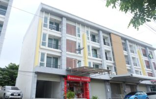 ทรัพย์สถาบันโดย JAM ตึกแถว-อาคารพาณิชย์ เอส.พี.กรีน.วิลเลจ (S.P. Green Village)