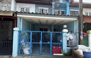 ทรัพย์สถาบันโดย GHB ทาวน์เฮาส์ คันทรีพาร์ค 14 (Country Park 15)