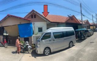 ทรัพย์สถาบันโดย GHB ทาวน์เฮาส์ ถนนทาหลวง ชบ.1032