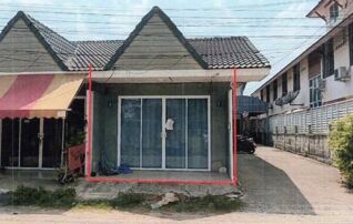 ทรัพย์สถาบันโดย GHB ทาวน์เฮาส์ ซอยซอยบ้านกอก 26 ถนนบ้านกอก