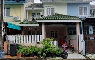 ทรัพย์สถาบันโดย ธอส. ทาวน์เฮาส์ โมเดรินซิตี้