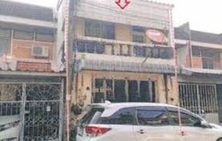 ทรัพย์สถาบันโดย GHB ทาวน์เฮาส์ เสรีพล