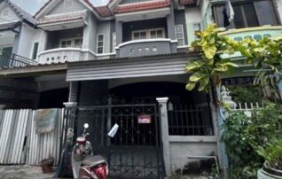 ทรัพย์สถาบันโดย GHB ทาวน์เฮาส์ สวีทโฮมปาร์ค (Sweet Home Park Bang Bua Thong)