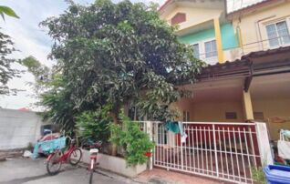 ทรัพย์สถาบันโดย GHB ทาวน์เฮาส์ เฟื่องฟ้าวิลล่า 17 เฟส 4 (Fuangfa Villa 17 Phase 4)