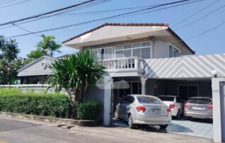 ขายบ้านเดี่ยว อมรพันธ์9 เสนานิคม 1 ซอย 42 แยก 11-2 ใกล้ BTS เสนานิคม โรงเรียนสตรีวิทยา2 ใกล้ ม.เกษตรศาสตร์ – ขายบ้านเดี่ยว2 ชั้น หมู่บ้านอมรพันธ์9 : เจ้าของขายเอง (งดรับนายหน้า)