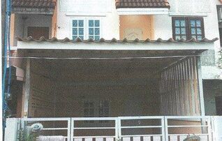 ทรัพย์สถาบันโดย GHB ทาวน์เฮาส์ ศรีสุนทร (Baan Charoennan)