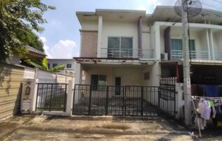 ทรัพย์สถาบันโดย GHB ทาวน์เฮาส์ บางกรวย นนทบุรี