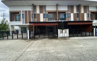 ทรัพย์สถาบันโดย GHB ทาวน์เฮาส์ สามพราน นครปฐม