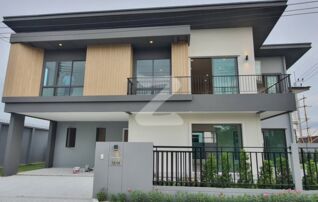 🏠 หมู่บ้านเวนิวไอดี ปิ่นเกล้า-ศาลายา 📌 บ้านมุมทำเลดีสุด พร้อมอยู่ทันที 📌 ส่วนตัวไม่ติดใคร ซอยมีบ้าน2หลัง : เจ้าของขายเอง (งดรับนายหน้า)