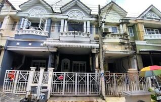 ทรัพย์สถาบันโดย GHB ทาวน์เฮาส์ นันทนาการ์เด้นพาร์คเพลส