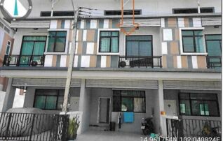 ทรัพย์สถาบันโดย GHB ทาวน์เฮาส์ เมืองนครราชสีมา นครราชสีมา