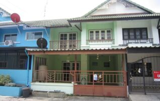 ทรัพย์สถาบันโดย อาคารสงเคราะห์ ทาวน์เฮาส์ ม.พฤกษา12