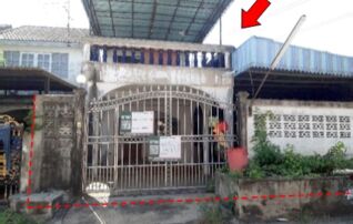 ทรัพย์ธนาคารโดย บริษัท บริหารสินทรัพย์สุขุมวิท จำกัด ทาวน์เฮาส์ ชมเดือน