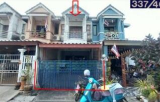 ทรัพย์สถาบันโดย GHB ทาวน์เฮาส์ ร่มโพธิ์