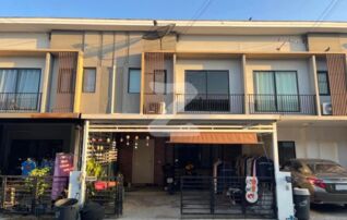 ขายบ้านด่วนค่ะ เจ้าของบ้านขายเองค่ะ🏡 3 ห้องนอน 2 ห้องน้ำ - ทาวน์เฮาส์ : เจ้าของขายเอง (งดรับนายหน้า)