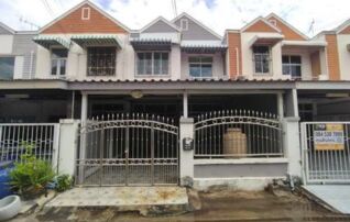 ทรัพย์สถาบันโดย GHB ทาวน์เฮาส์ วรารักษ์ (Baan Wararak Rangsit-Klong Sam)
