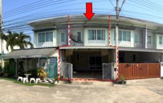 ทรัพย์สถาบันโดย บริษัท บริหารสินทรัพย์สุขุมวิท จำกัด ทาวน์เฮาส์ เดอะมิกซ์ สะพานสี่-มาบยางพร