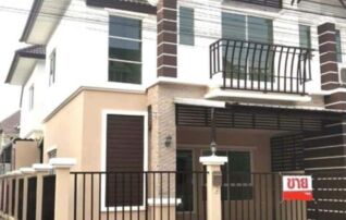 ทรัพย์สถาบันโดย GHB ทาวน์เฮาส์ เดอะทาวน์ พหลโยธิน-เพิ่มสิน