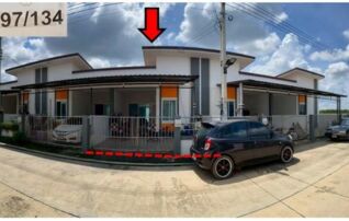 ทรัพย์สถาบันโดย GHB ทาวน์เฮาส์ Smile House 3