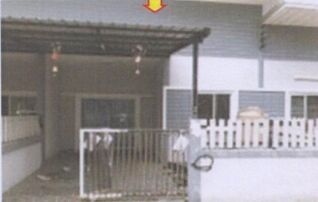 ทรัพย์สถาบันโดย GHB ทาวน์เฮาส์ นิคมพัฒนา ระยอง