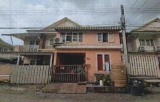 ทรัพย์สถาบันโดย GHB ทาวน์เฮาส์ พฤกษา 13