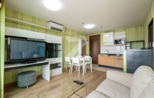 ขาย หรือ ให้เช่า คอนโดชั้นบนสุด ห้องใหญ่ เนื้อที่ 36 sqm. The Zest Condo ลาดพร้าว 7 พร้อมเข้าอยู่ : เจ้าของขายเอง