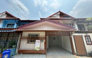 ทรัพย์สถาบันโดย JAM ทาวน์เฮาส์ บ้านพฤกษา 30 บ้านกล้วย-ไทรน้อย (Baan Pruksa 30 Ban Kluay-Sai Noi)