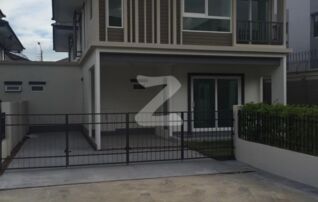 Vาย หมู่บ้านฮาบิเทียชายน์ ท่าข้าม-พระราม2 โครงการของแสนสิริ บ้านหลังมุม หน้าบ้านหันไปทางทิศเหนือ : เจ้าของขายเอง (งดรับนายหน้า)