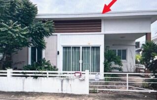 ทรัพย์สถาบันโดย GHB บ้านเดี่ยว เอ็มบาสซี่ แกรนด์วิลล์