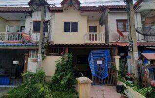ทรัพย์สถาบันโดย GHB ทาวน์เฮาส์ ฉัตรหลวง