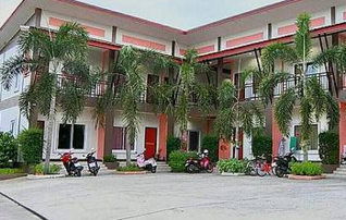 โรส อพาร์ตเมนต์
