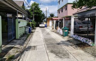 ปล่อยเช่า ด่วน !! ที่ดินในซอยอยู่ทอง 2 หรือเข้ามาทางซอยบางนาตราด 55 ทำเลดี : เจ้าของให้เช่าเอง (งดรับนายหน้า)