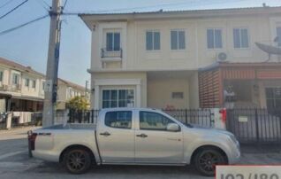ทรัพย์สถาบันโดย GHB ทาวน์เฮาส์ พฤกษาวิลล์ 102 บางนา-เอแบค (Pruksa Ville 102 Bangna-ABAC)