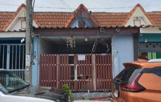 ทรัพย์สถาบันโดย GHB ทาวน์เฮาส์ พี.เค.แลนด์แอนด์เฮ้าส์ (P.K. Land & House Soi Prachasamakkee)