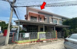 ทรัพย์ธนาคารโดย บริษัท บริหารสินทรัพย์สุขุมวิท จำกัด ทาวน์เฮาส์ เดอะคอนเนค 11 สุขสวัสดิ์ 26