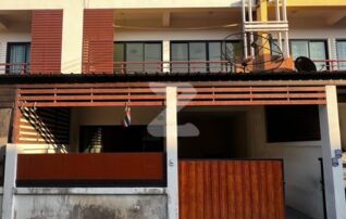 Vายทาวน์โฮม 3 ห้องนอน 2 ห้องน้ำ Phan Thong, Chon Buri 20160 : เจ้าของขายเอง (งดรับนายหน้า)