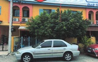 ทรัพย์ธนาคารโดย GHB ทาวน์เฮาส์ เดอะ พาลาซเซตโต้ คลองหลวง (The Palazzetto Klongluang)