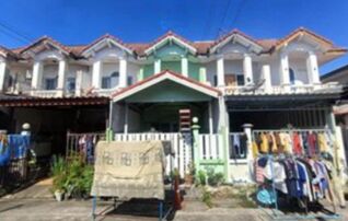 ทรัพย์สถาบันโดย GHB ทาวน์เฮาส์ แพรมาพรเพลส (Phraemaporn Place Rangsit Klong 4)