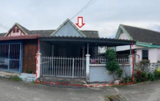 ทรัพย์สถาบันโดย GHB ทาวน์เฮาส์ โชคนิมิตร 9