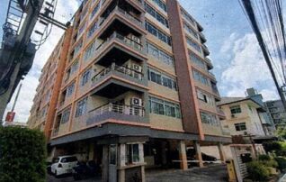 ทรัพย์สถาบันโดย GHB คอนโด เดอะ ล็อข แอ็ท สุขุมวิท 101/1 (The Log @ Sukhumvit 101/1)