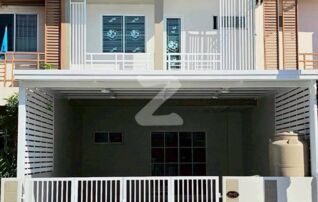 🔥 ขายด่วน! ทาวน์โฮม 2 ชั้น รีโนเวทใหม่ พร้อมเข้าอยู่ 🔥 🏡 หมู่บ้านไอลีฟทาวน์ คลอง 3 ลำลูกกา (เจ้าของขายเอง) 💰 ราคาเพียง 2.49 ล้านบาท : เจ้าของขายเอง (งดรับนายหน้า)