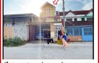 ทรัพย์สถาบันโดย GHB ทาวน์เฮาส์ ซอยปาดังเบซาร์ ซอย 3 ถนนสายสะเดา-ปาดังเบซาร์