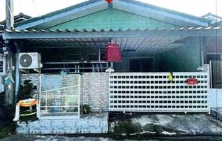 ทรัพย์สถาบันโดย GHB ทาวน์เฮาส์ กรีนการ์เด้นโฮม