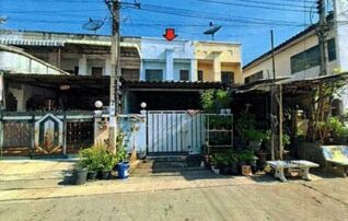 ทรัพย์สถาบันโดย GHB ทาวน์เฮาส์ บุษกร-รติยา