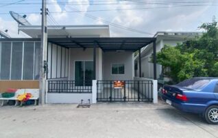 ทรัพย์สถาบันโดย JAM ทาวน์เฮาส์ บ้านกรีนฟิลด์ ปาร์ควิว (Greenfield Park View)